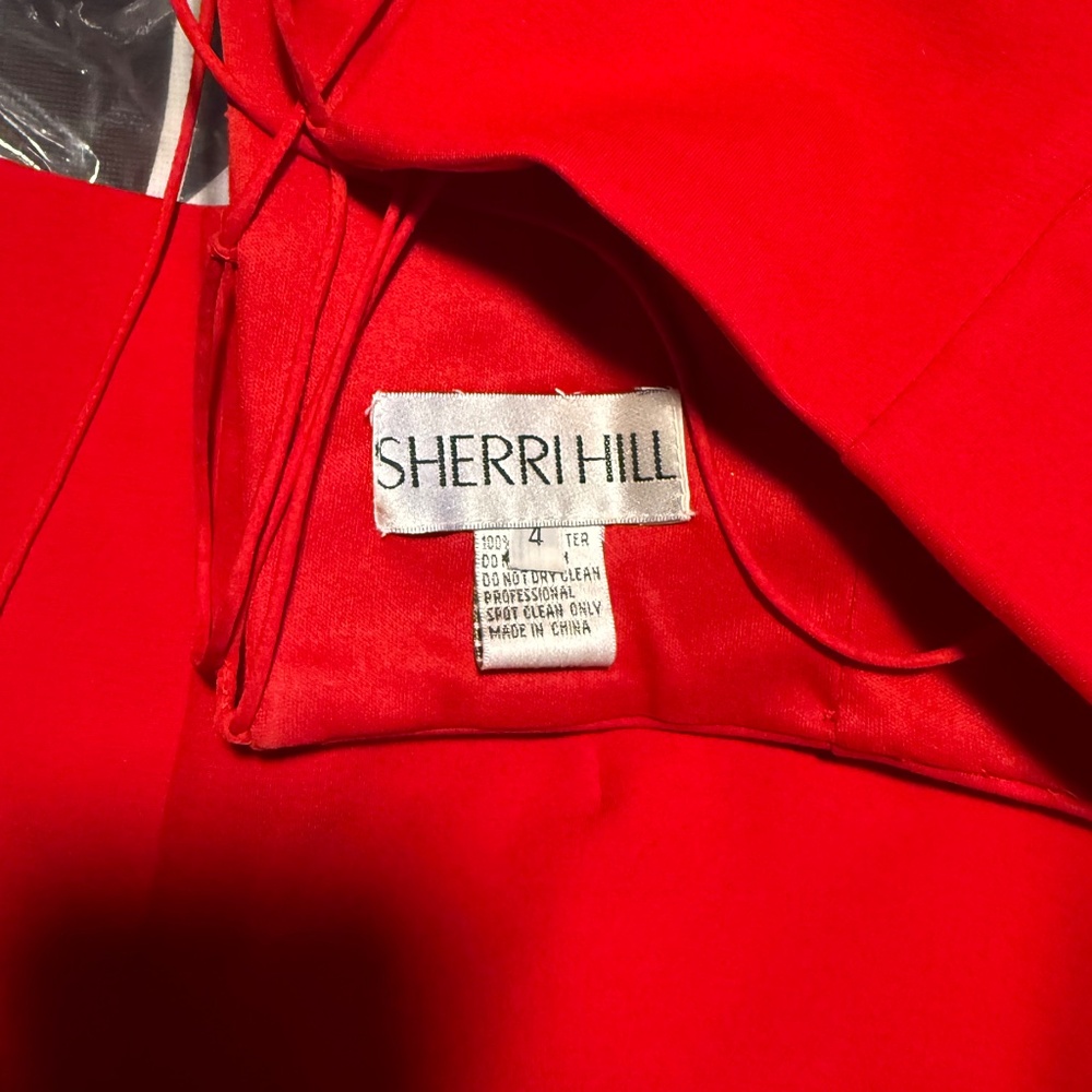 Sherri Hill Red Prom Dress - Picture 2 of 5